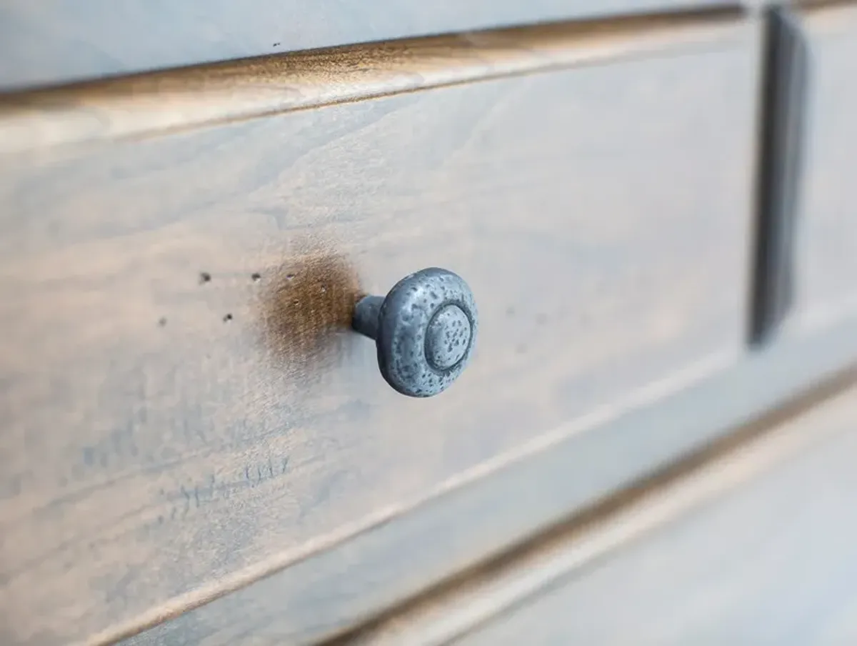 Daniel's Amish Lewiston Nightstand