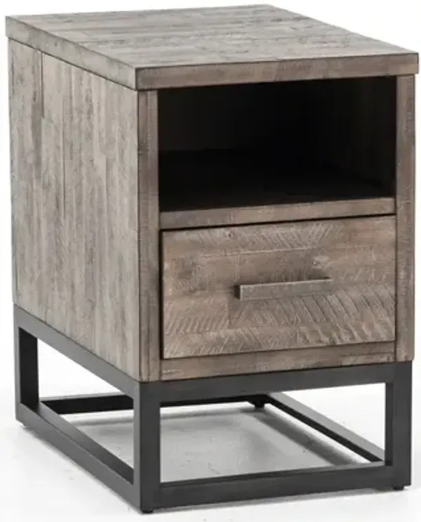 East Hampton Chairside Table