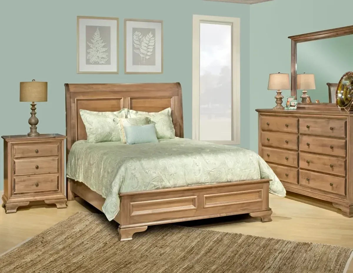 Classic Queen Sleigh Bed