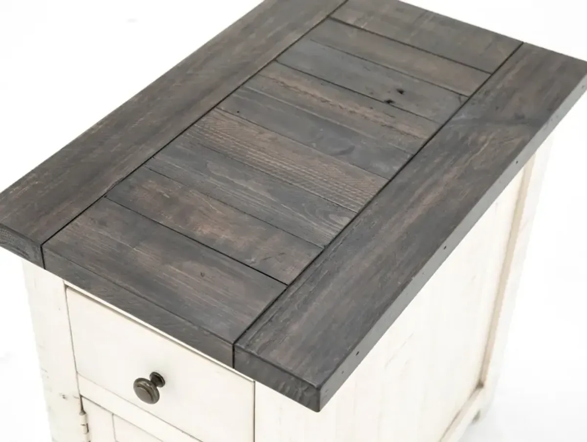 Madison County Chairside Table