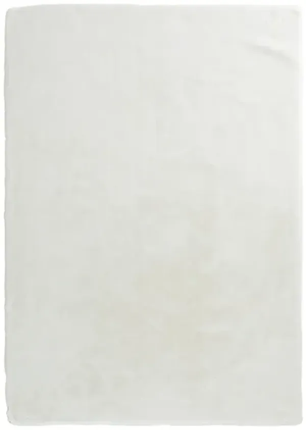 Brinley Ivory Area Rug 7'6"W x 9'6"L