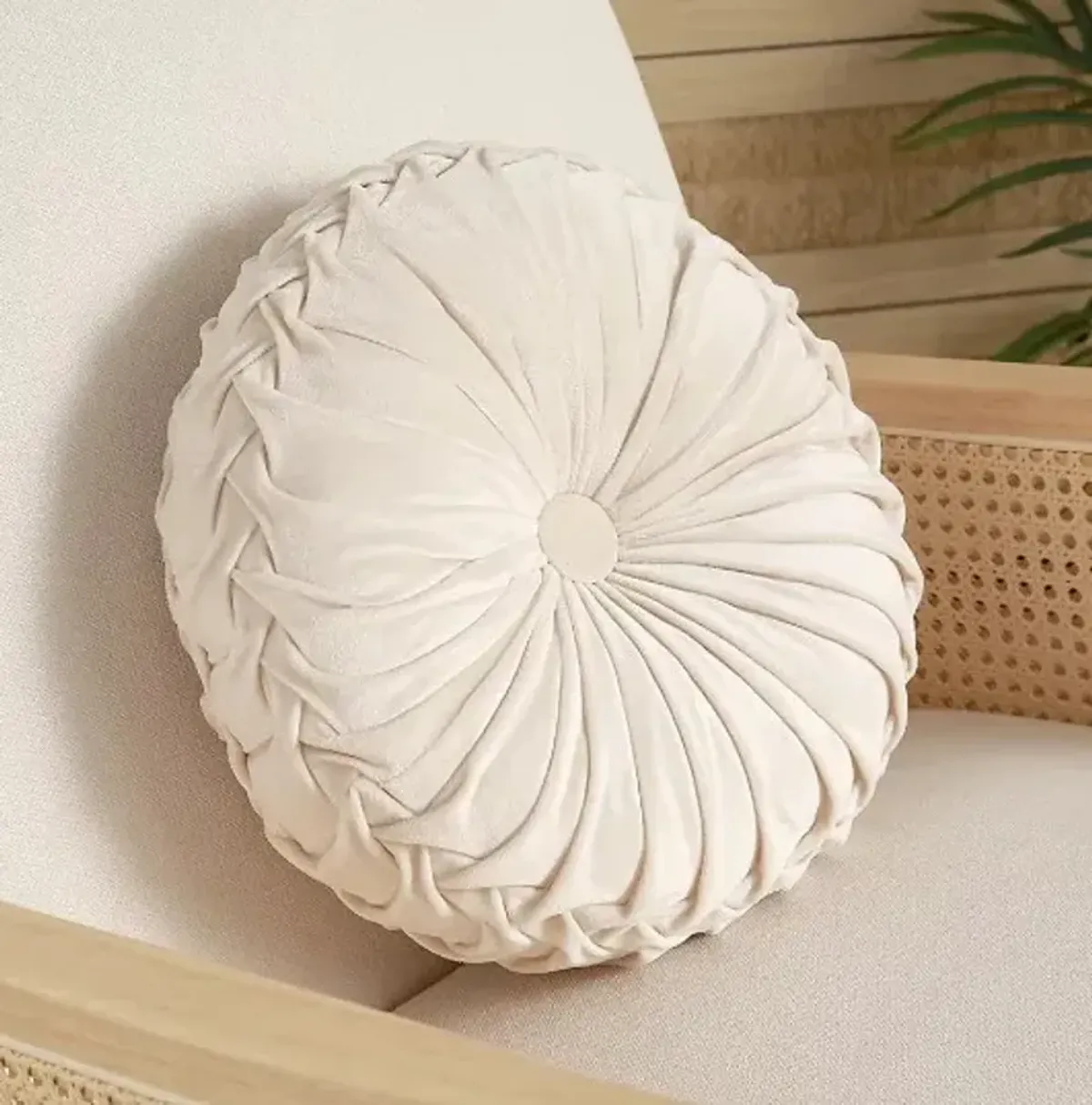 Ivory Pleated Pillow 16"