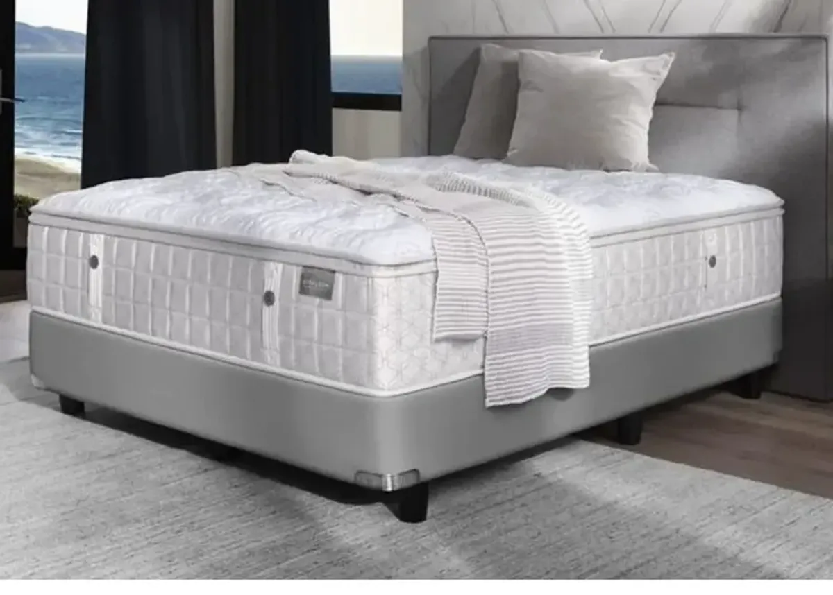 Aireloom Timeless Odyssey M2 Plush Luxetop Queen Mattress