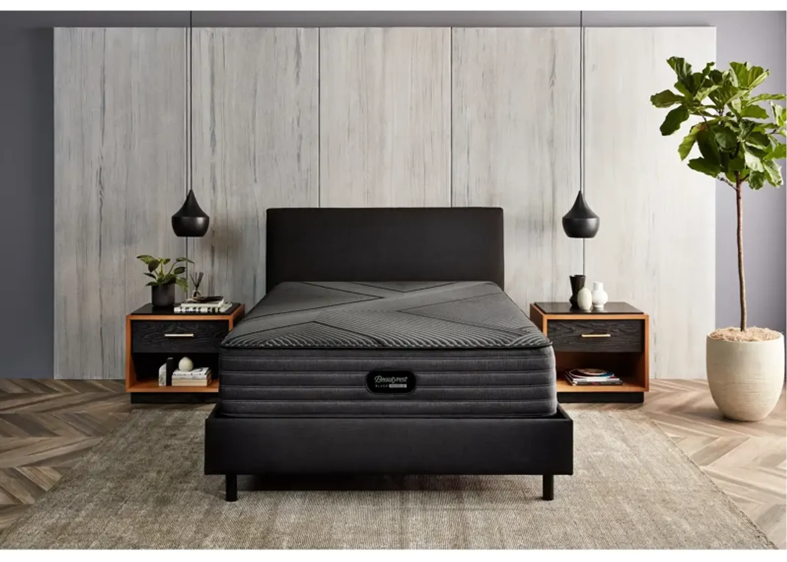 Beautyrest Black Hybrid LX-Class Firm Queen Mattress