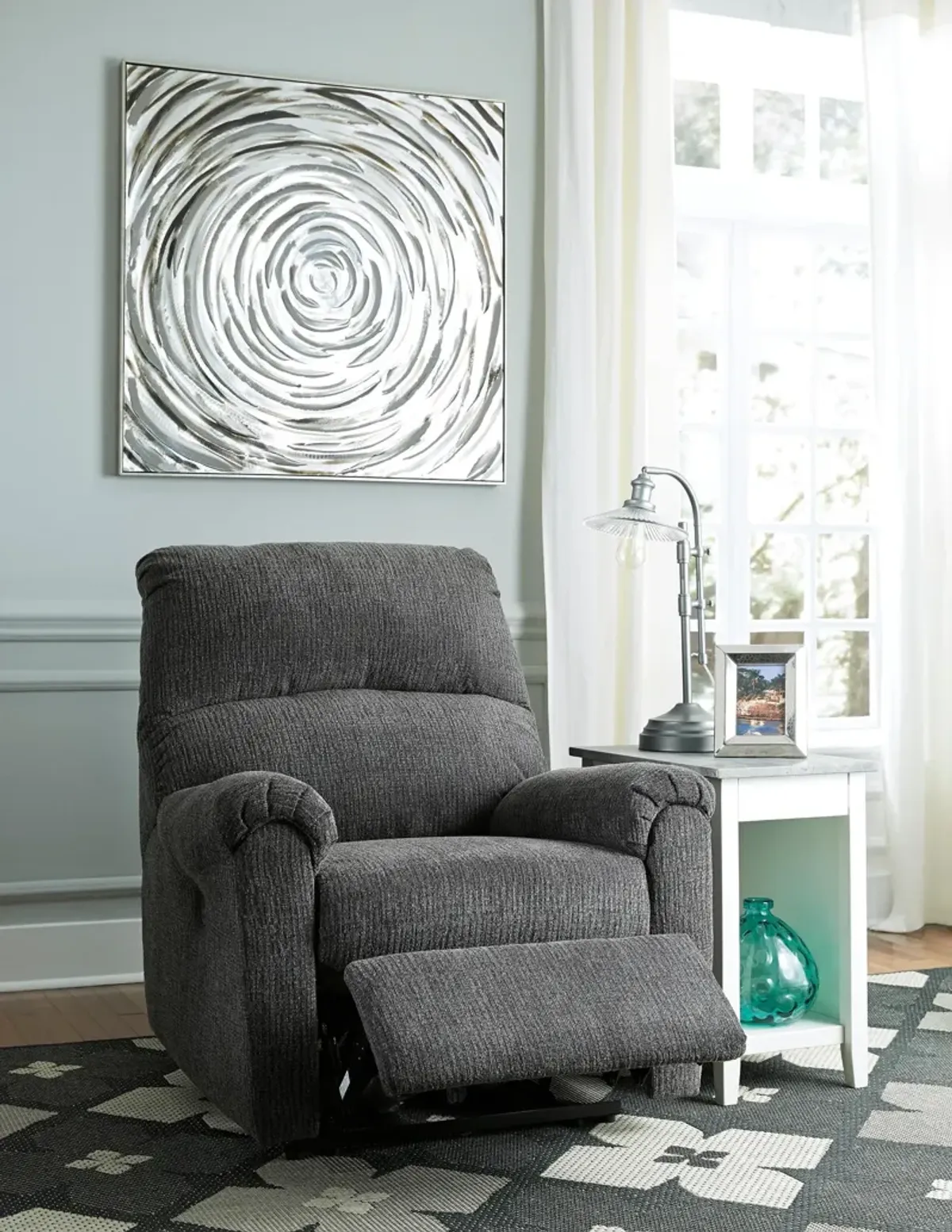 Finian Power Recliner