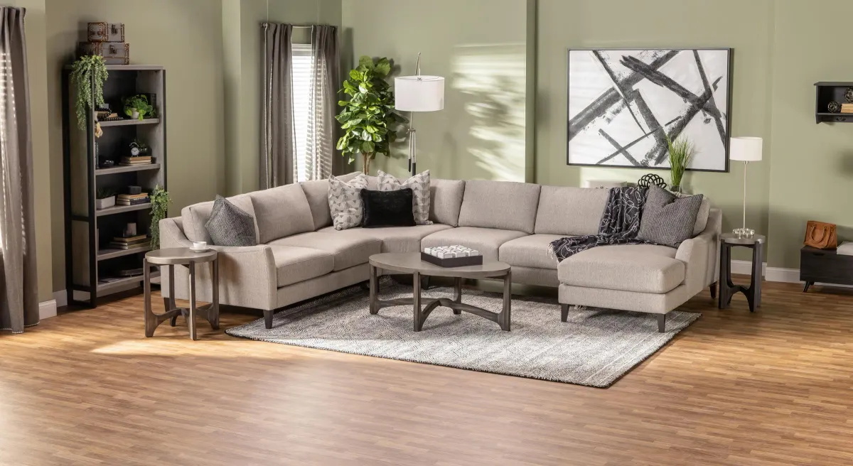 Neils 4-Pc. Sectional with Five Pillows