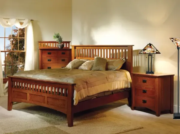 Black and Brown Tiffany-Style Glass Table Lamp 17"W x 28"H