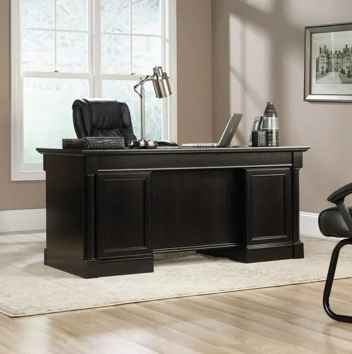 WIND OAK EXEC DESK