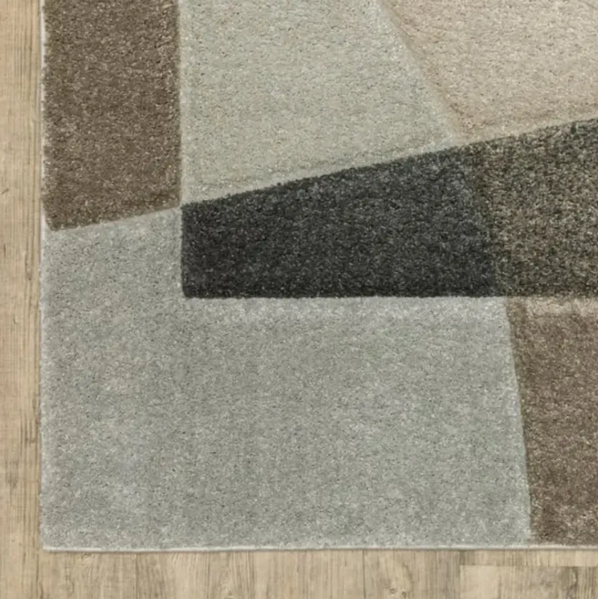 Cambria Abstract Area Rug 5'3"W x 7'6"L