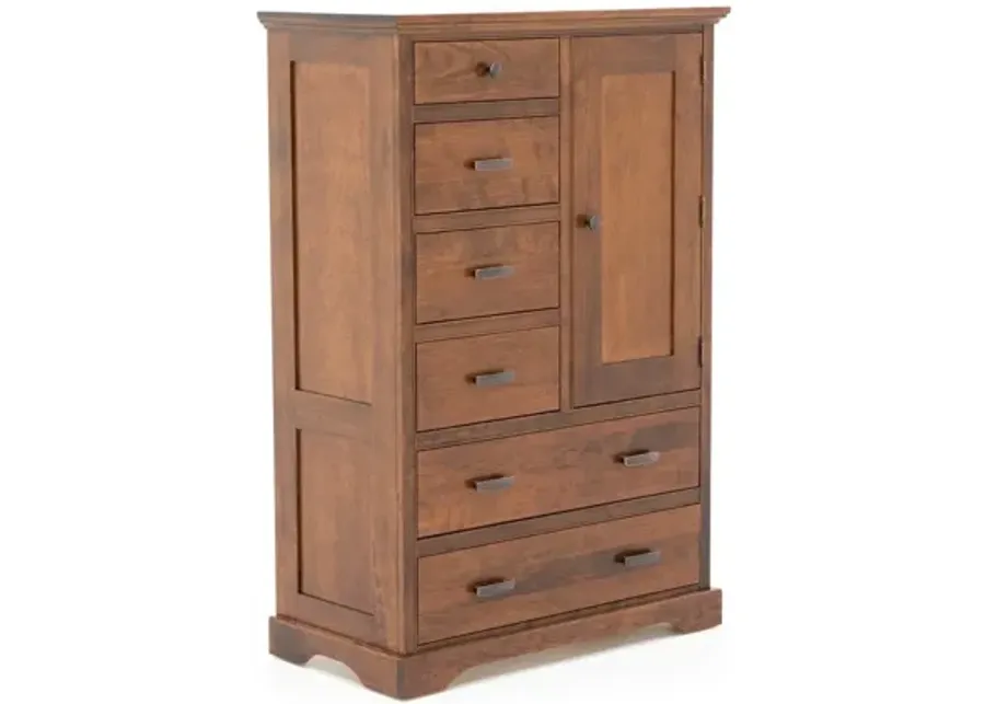 Daniel's Amish Elegance Door & Drawer Chest