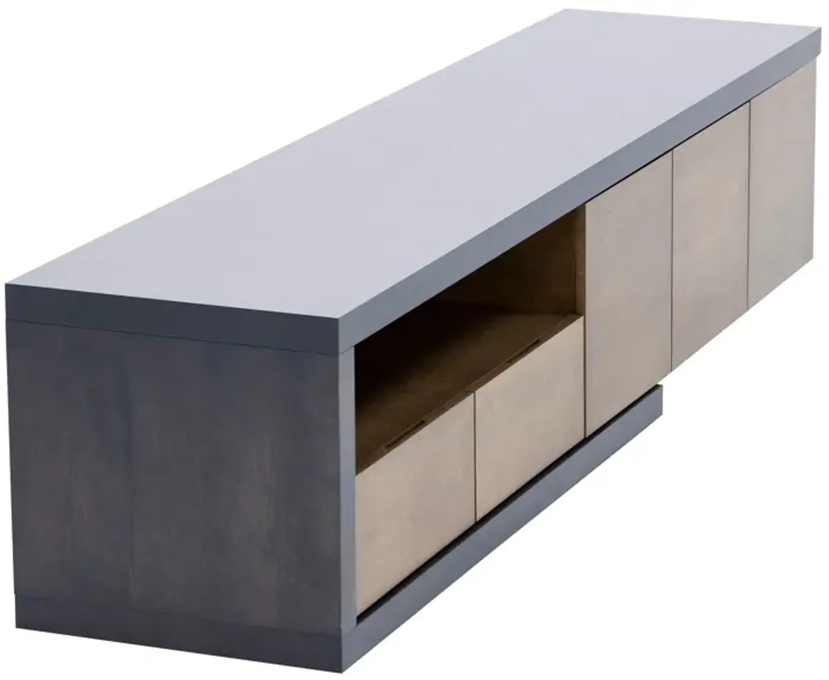 Illusion 78" Media Unit