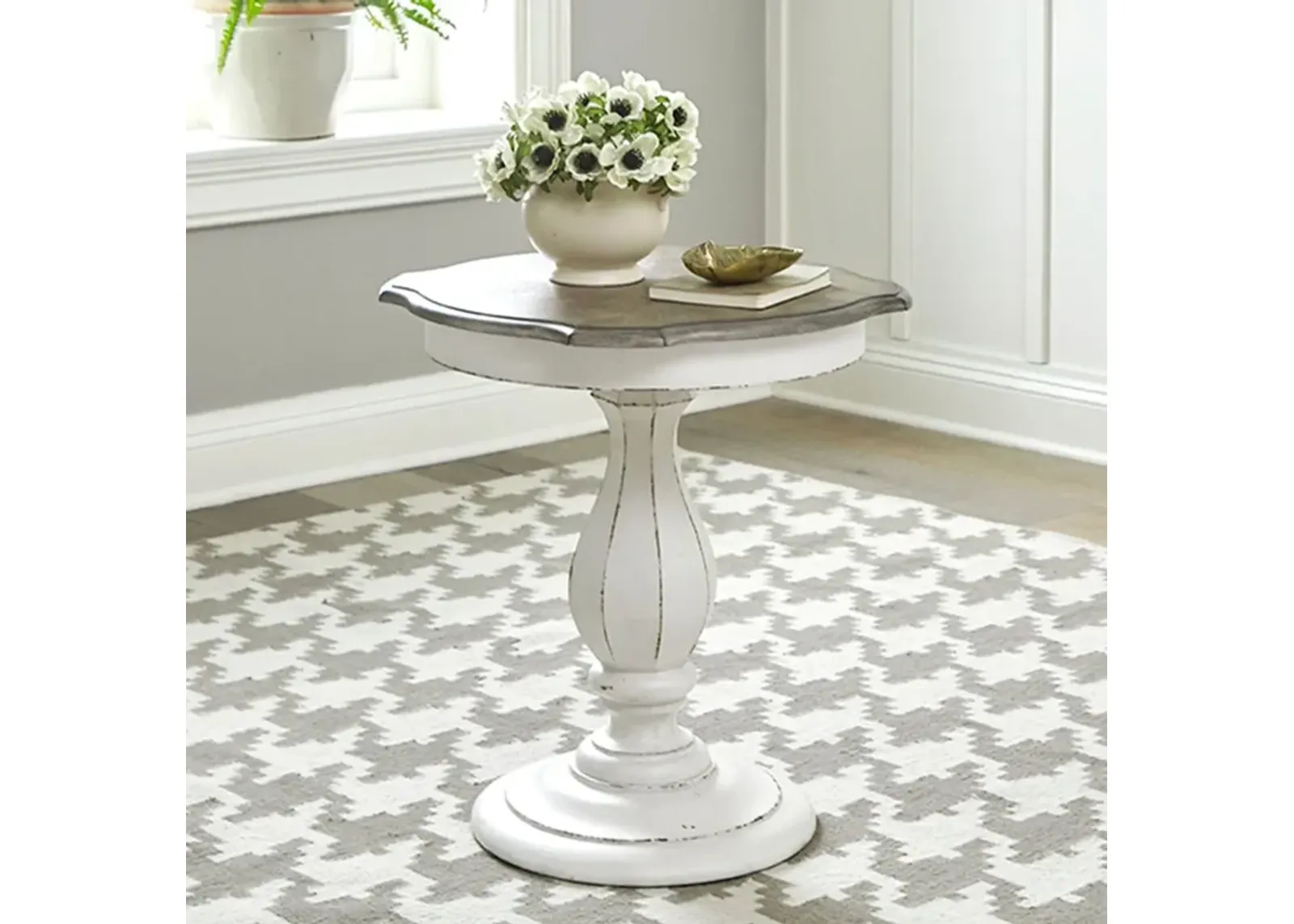 Magnolia Manor Round Accent Table