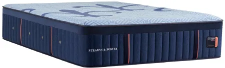Stearns & Foster Luxury Hybrid Medium King Mattress