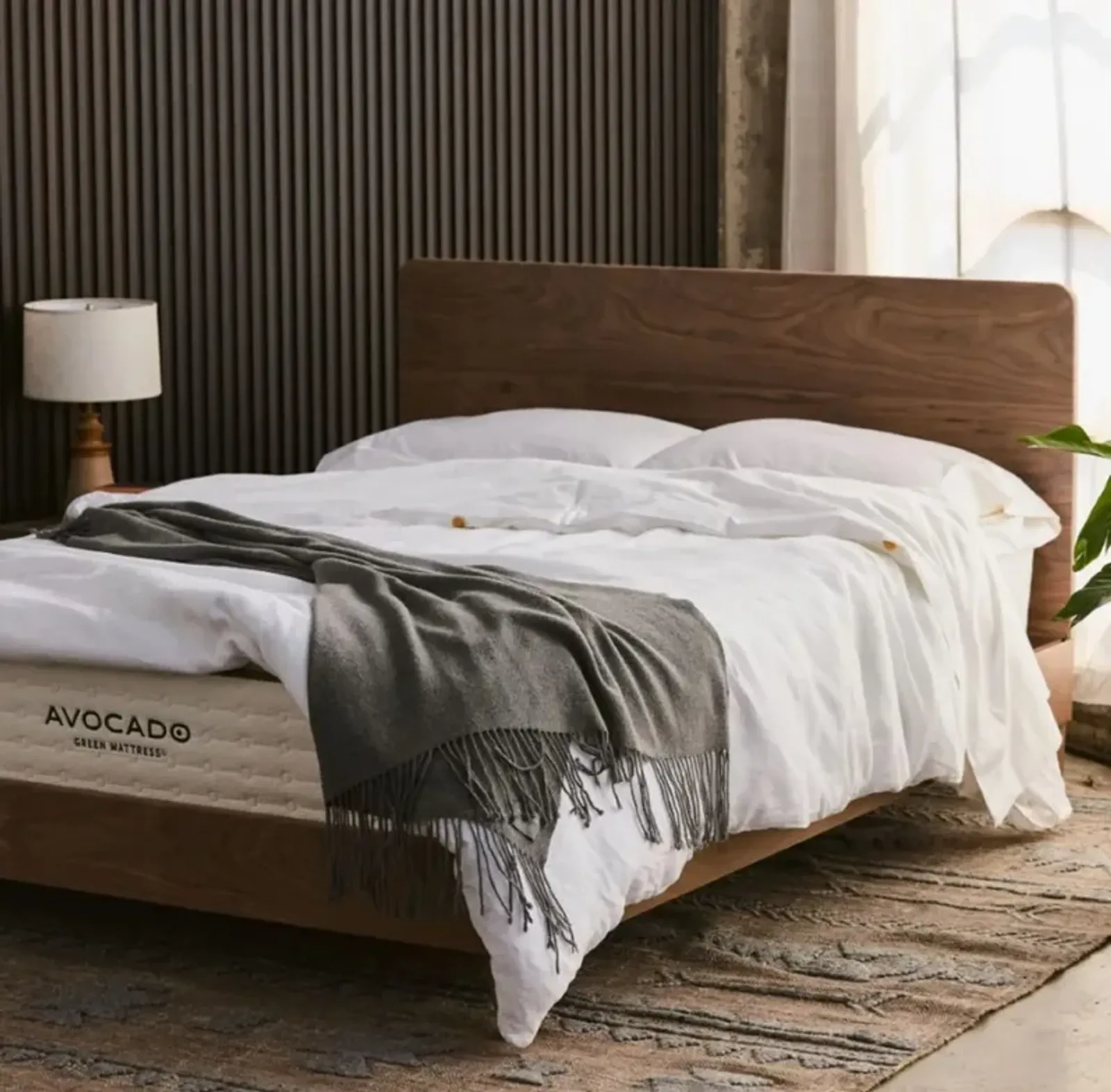 Avocado Queen City Bed With Headboard