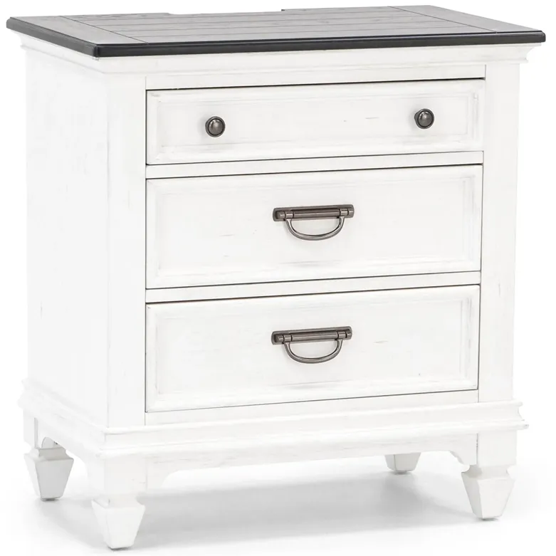 Allyson Park 3 Drw Nightstand