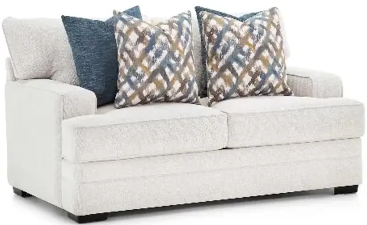 Nash Loveseat in Snow