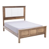 Daniel's Amish Manchester Queen Upholstered Three Panel Bed