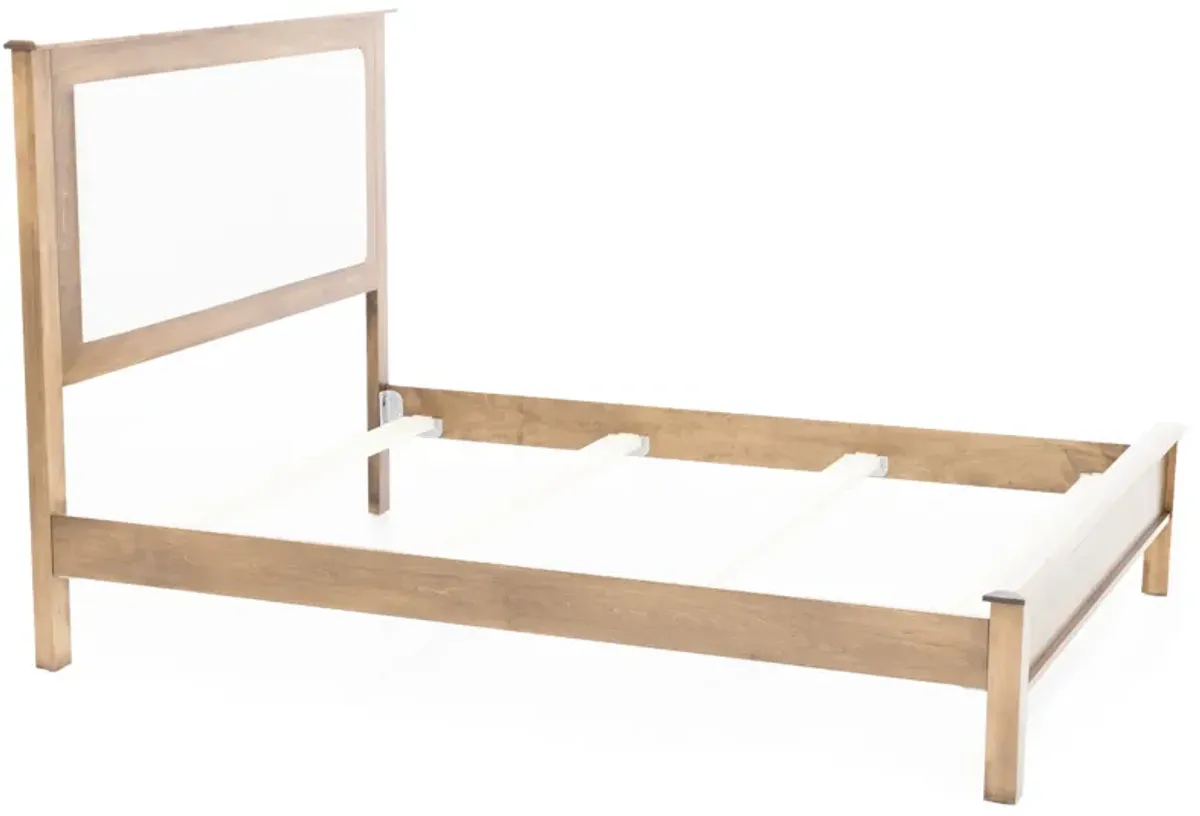 Daniel'S Amish Manchester Queen Upholstered Headboard Bed In 503 Cider