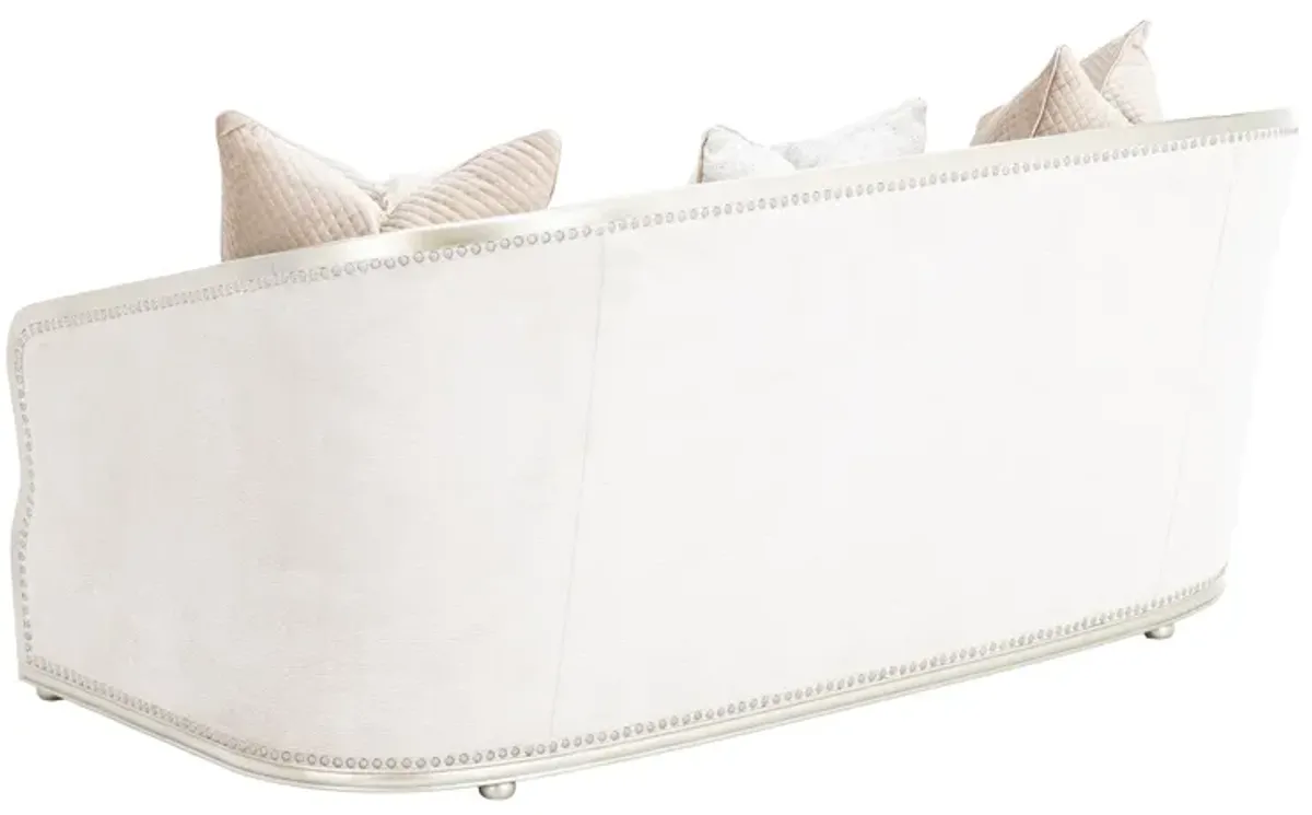 Chanelle Loveseat