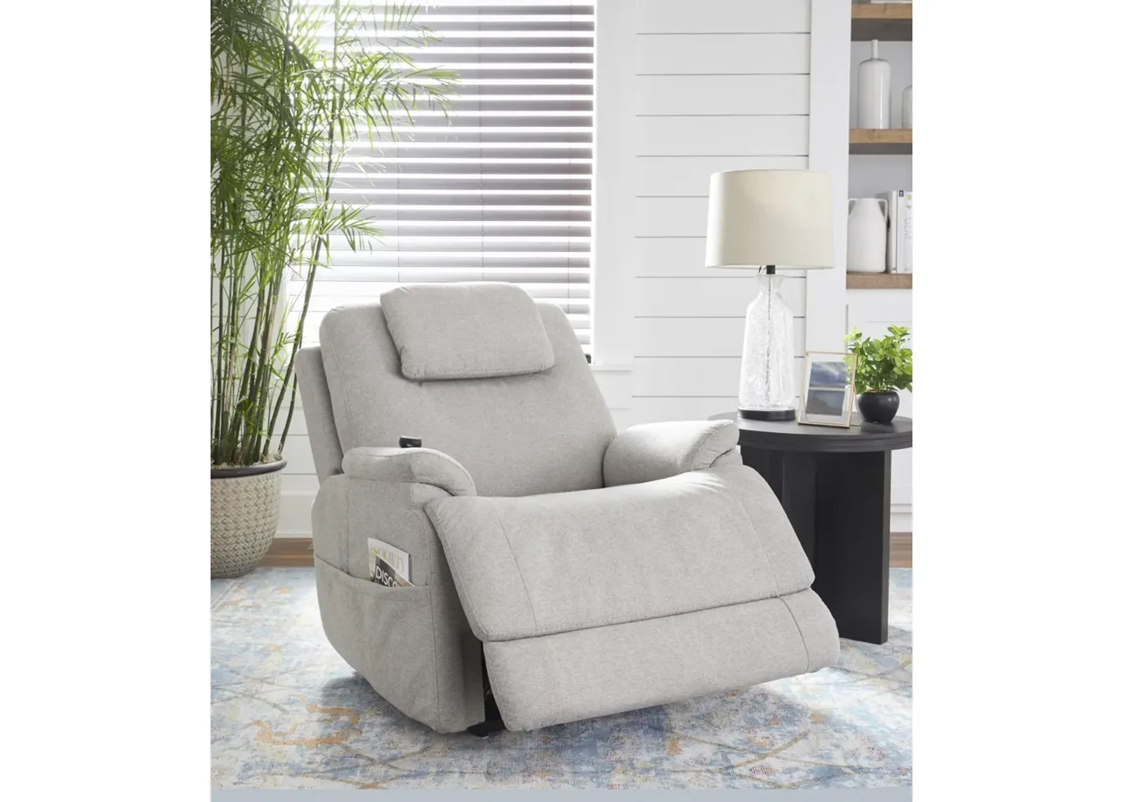 Zecliner Petite Fully Loaded Sleep Recliner