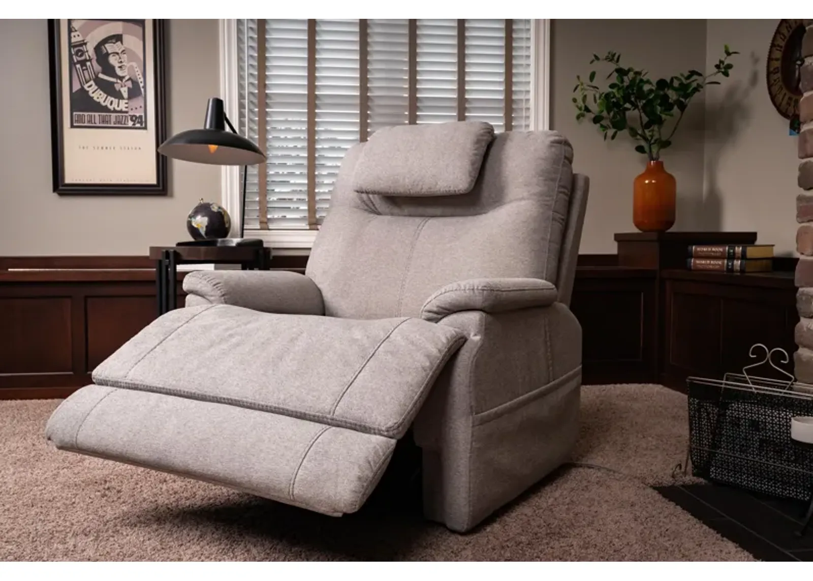 Zecliner Model 1 Medium Fully Loaded Sleep Lift Chair