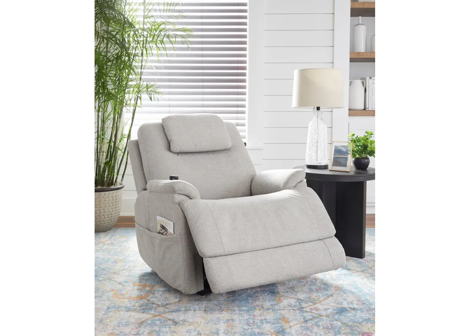 Zecliner Petite Fully Loaded Sleep Lift Chair