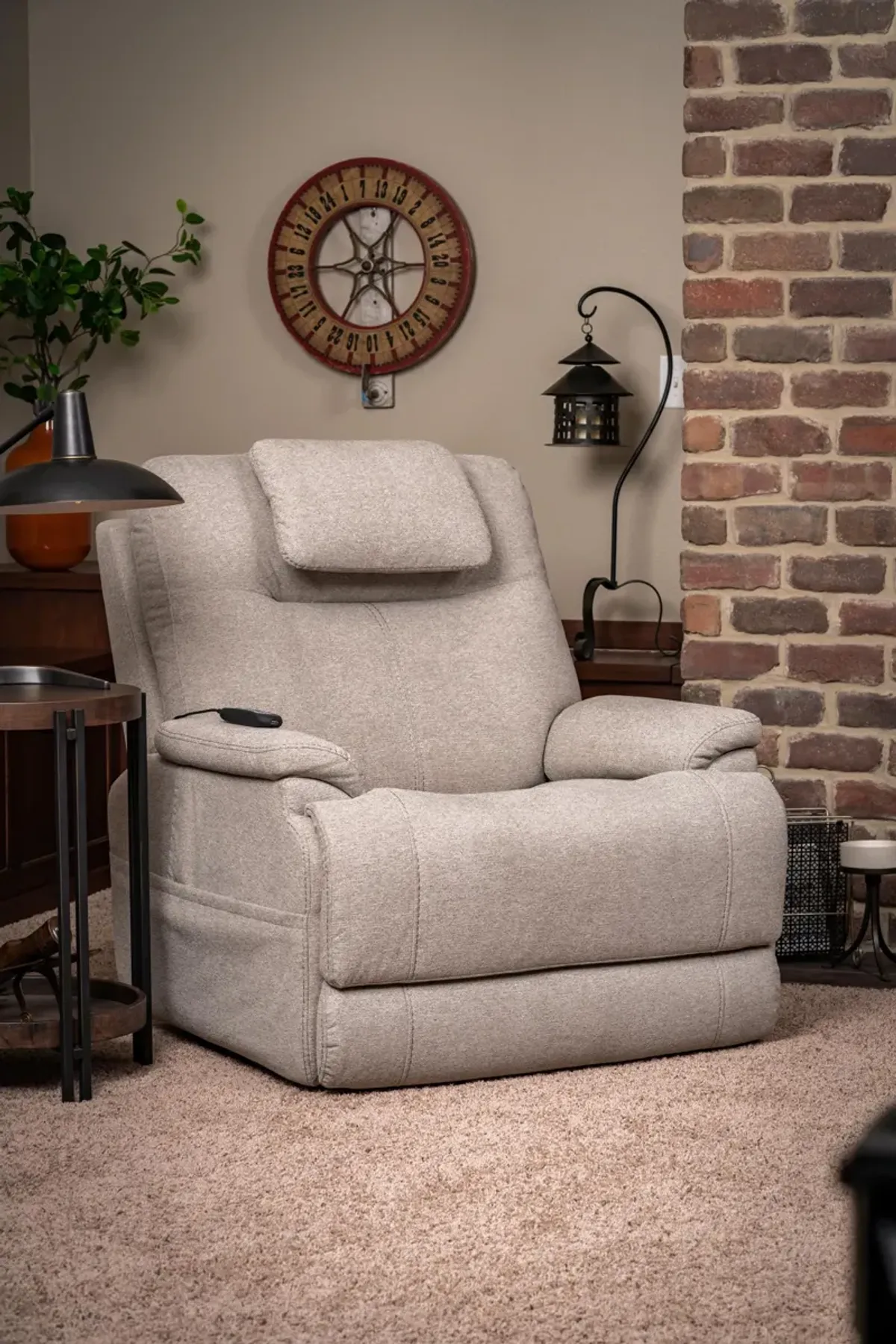 Zecliner Model 1 Medium Fully Loaded Sleep Recliner