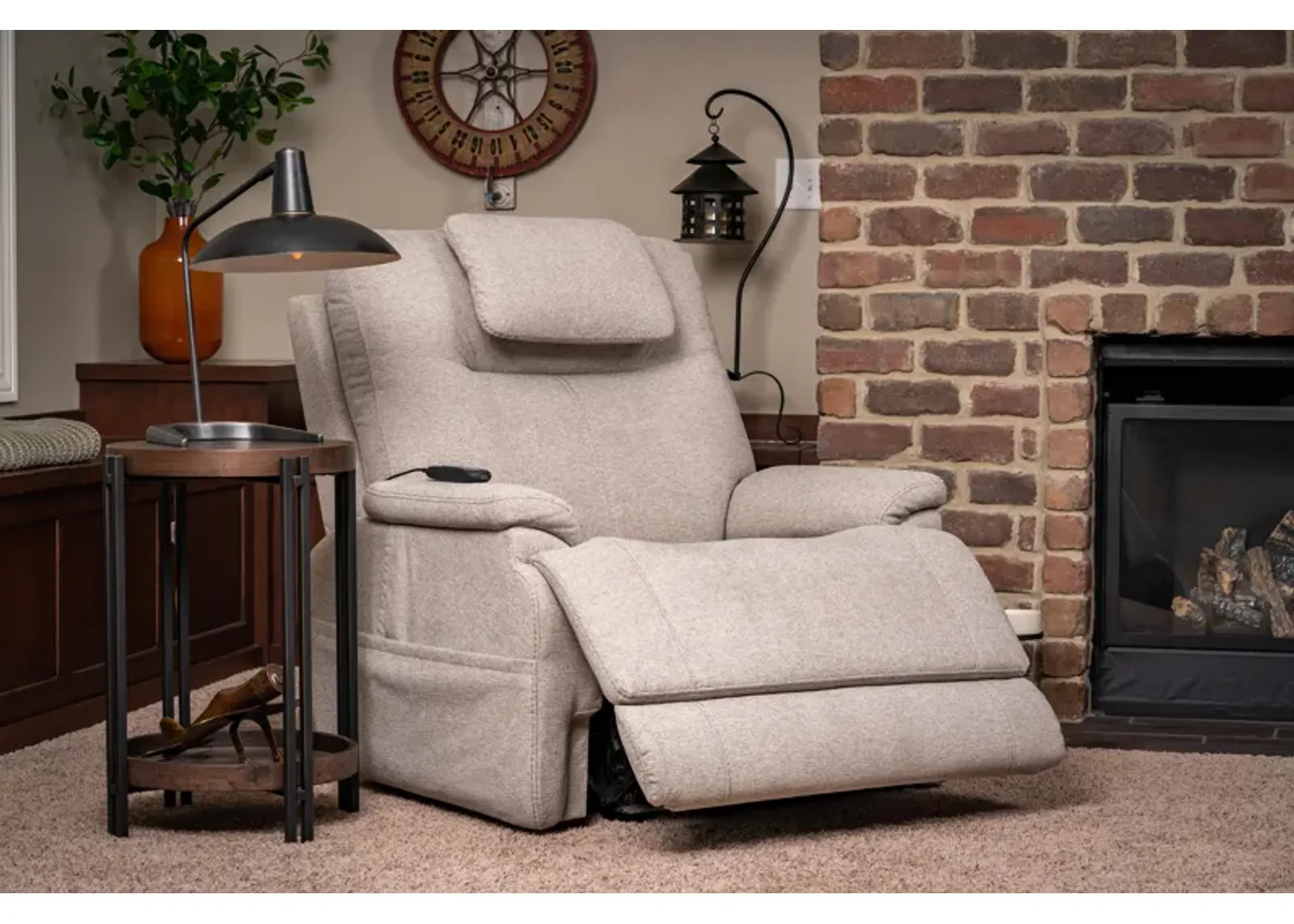 Zecliner Model 1 Medium Fully Loaded Sleep Recliner