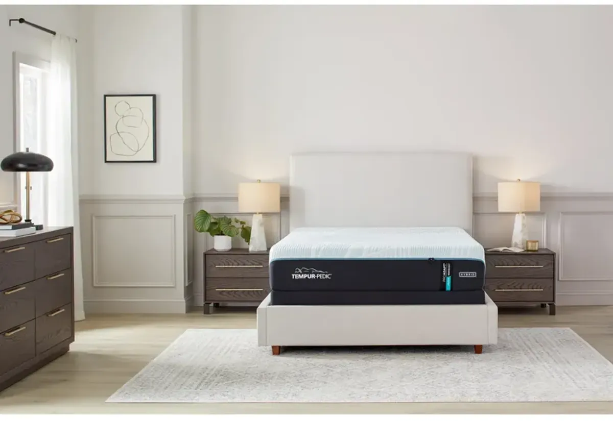 TEMPUR-Pro Adapt 2.0 Medium Hybrid King Mattress