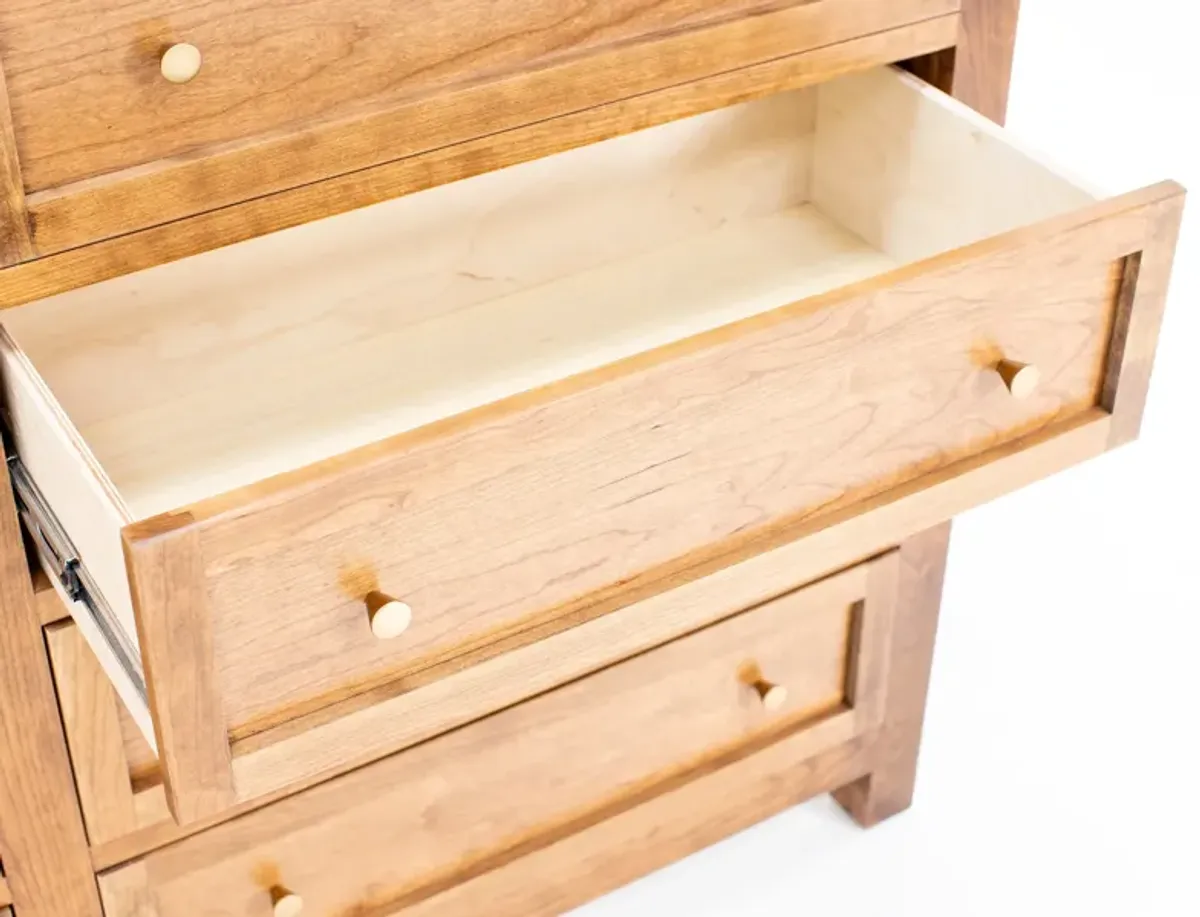 Witmer Taylor J Traditional 8 Drawer Dresser In #14