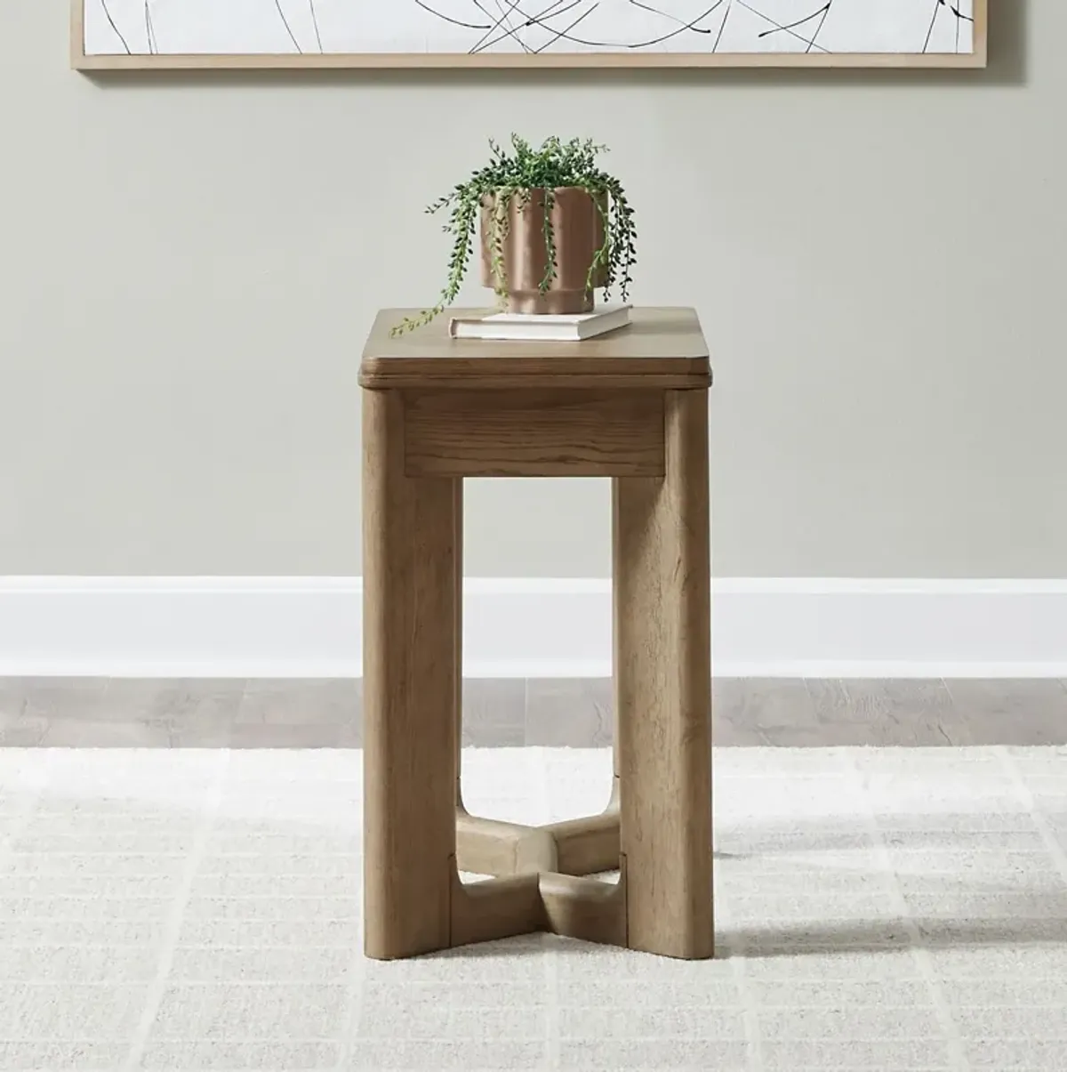 Ballentine Chairside Table