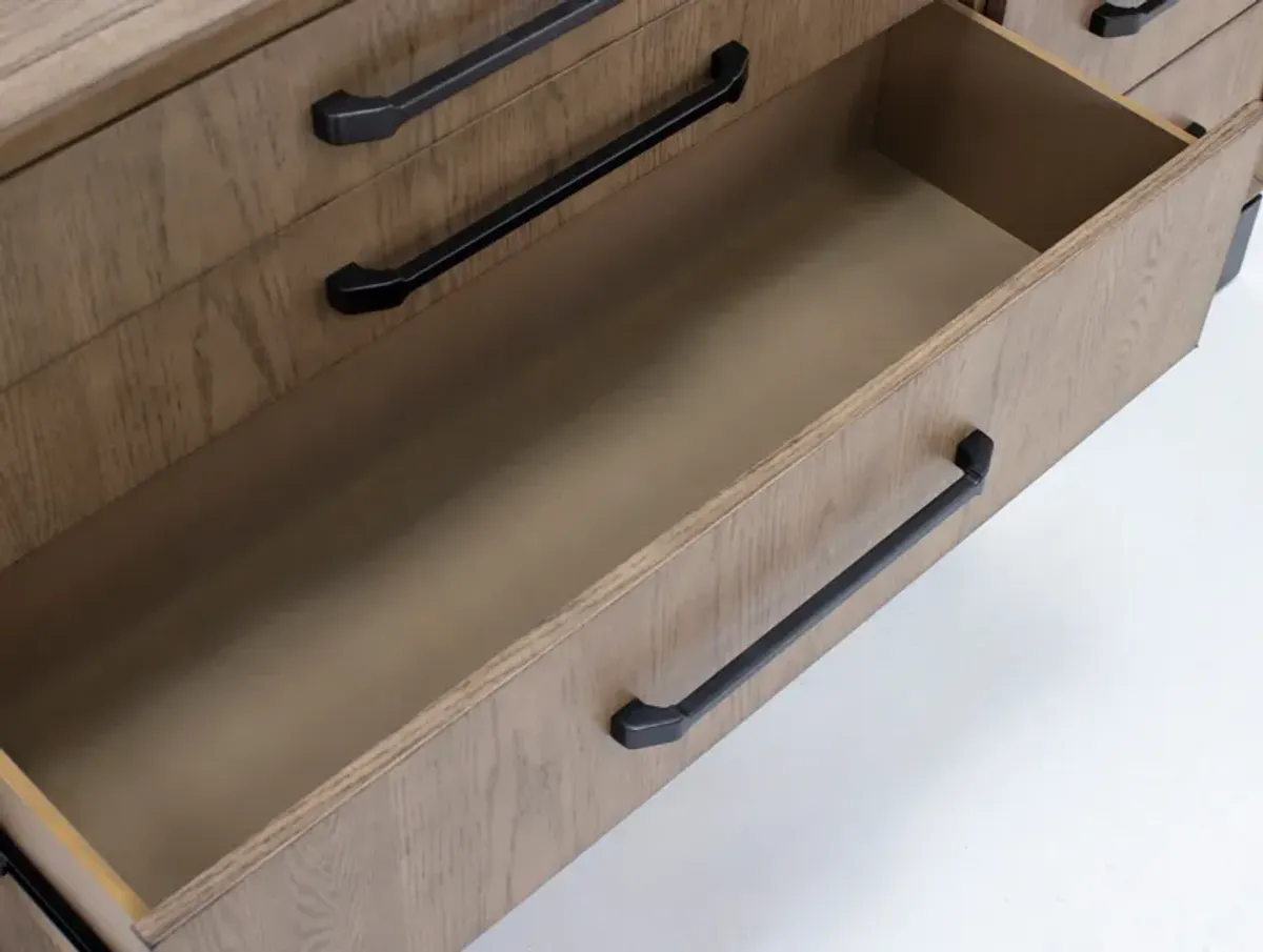 Lincoln Dresser