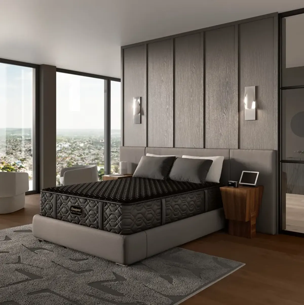 Beautyrest Black Series 3 Hybrid Plush Queen Mattress