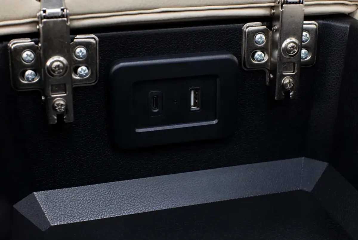 Drew & Jonathan Home Newport 7-Pc. Leather Power Headrest Reclining Modular In Newport Almond In Rig