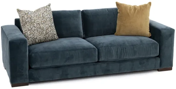 Margaery Sofa