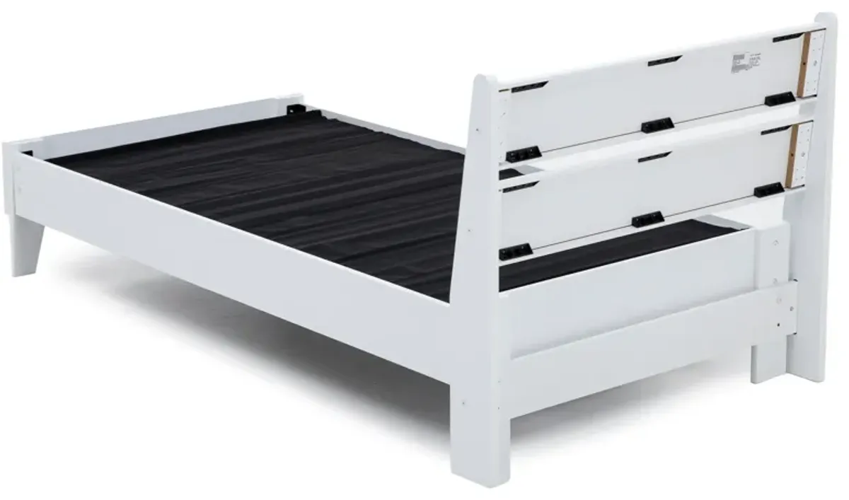 Logan Queen Bed