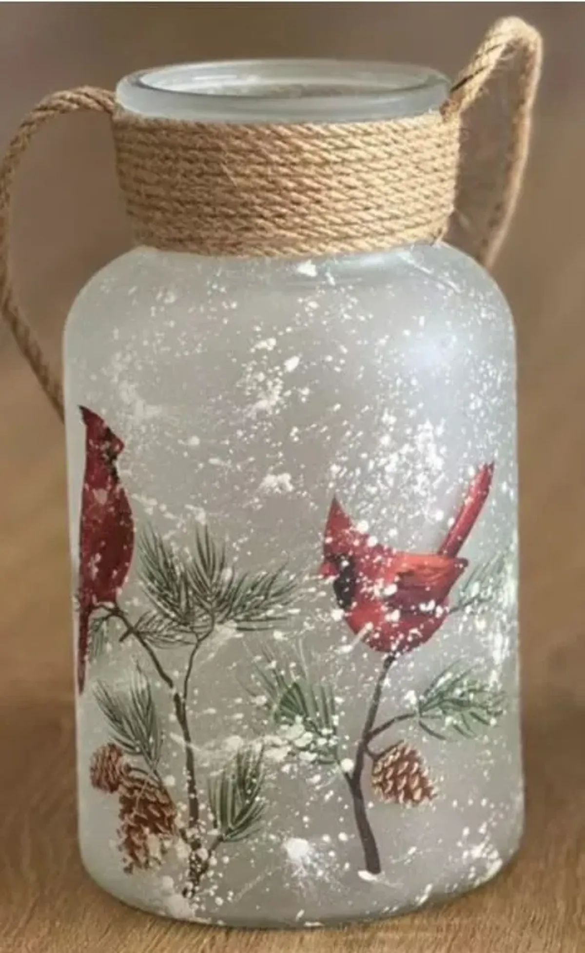 Cardinal Frost Hurricane 5.5"W x 10"H