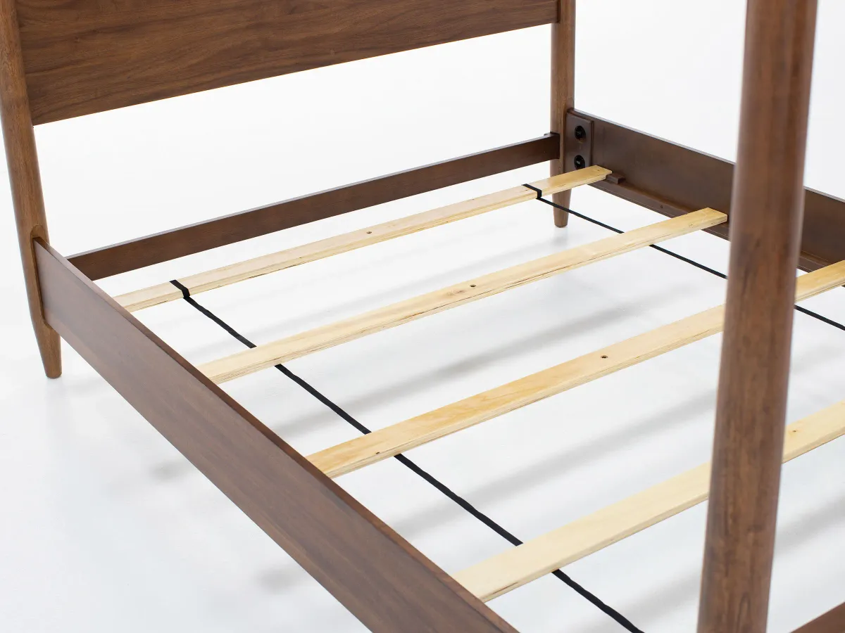 Arthur King Poster Bed