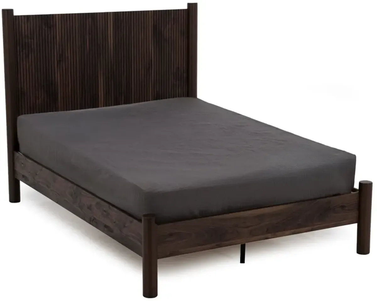 Tessa Queen Panel Platform Bed