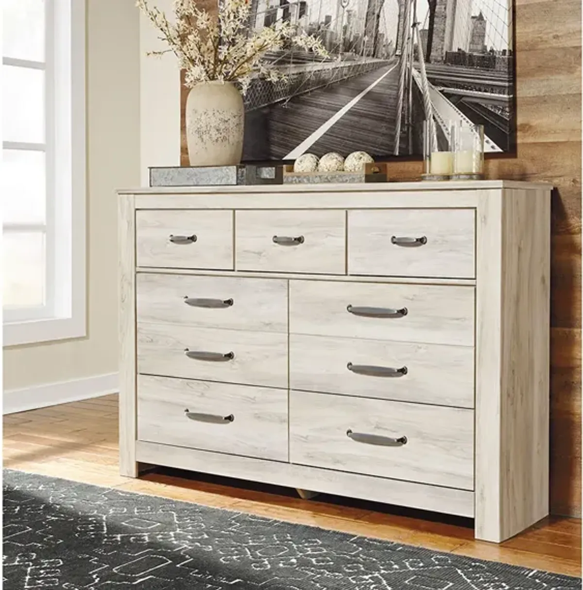 Newport Dresser