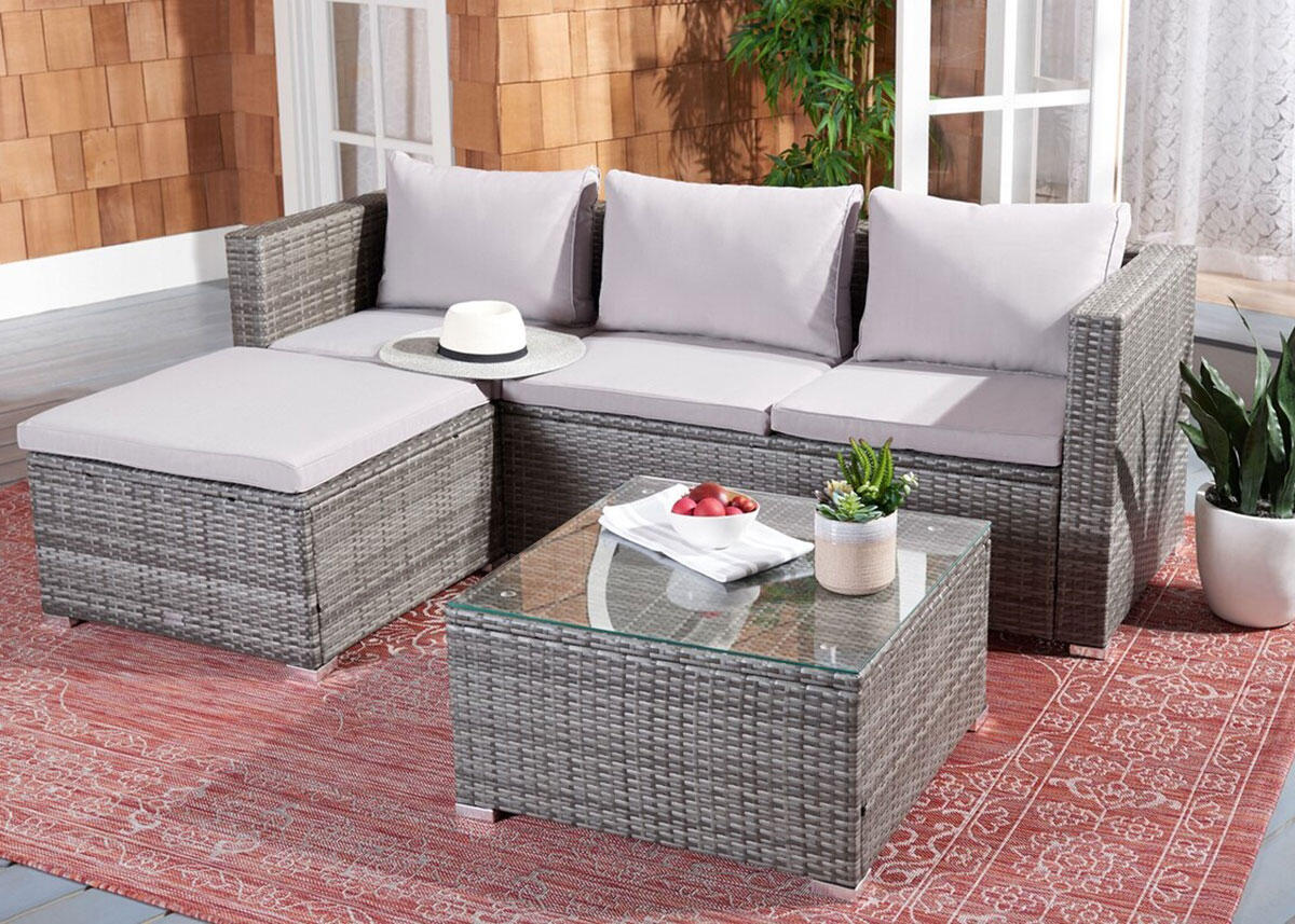 Basitan Gray 4 Pc. Outdoor Sectional W/ Cocktail Table