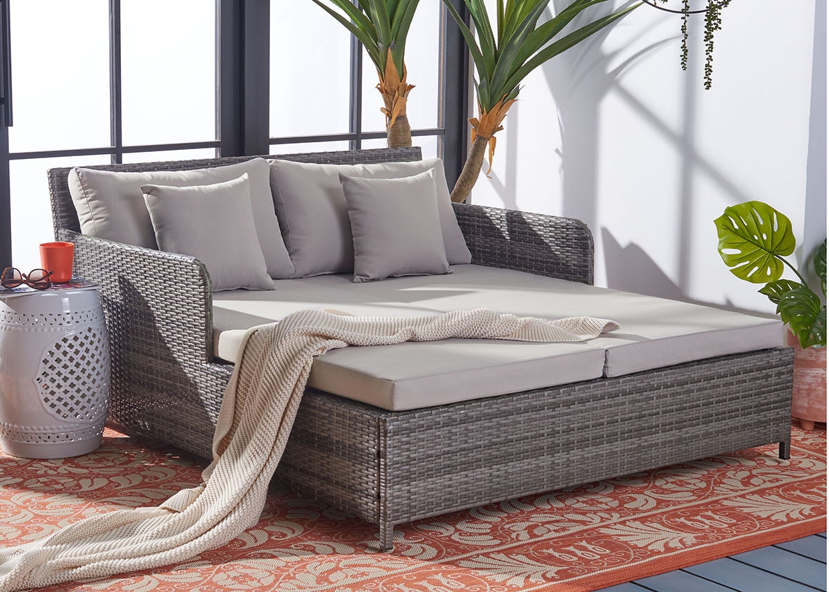 Solaris Gray Outdoor Daybed W/ Gray Cushions