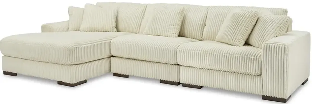 Dolly White 3 Pc. Sectional W/ Chaise (Reverse)