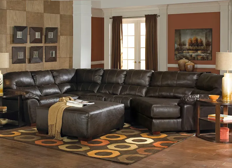 Liam Godiva 3 Pc. Sectional W/ Armless Loveseat & Cuddler Chaise
