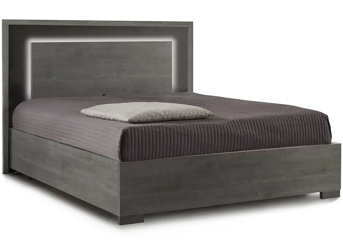 Salerno King Bed