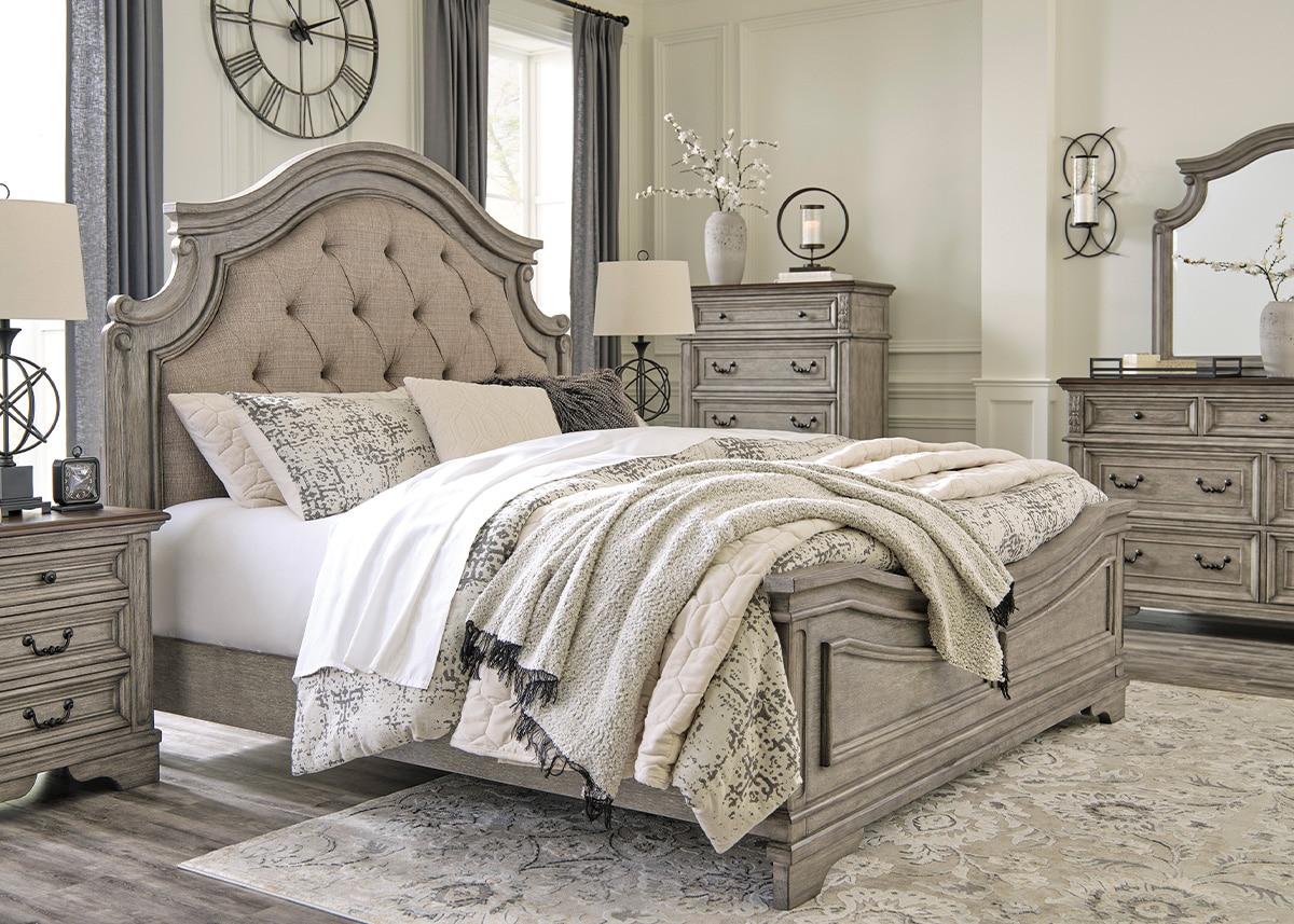 Westbrook Gray 8 Pc. King Bedroom