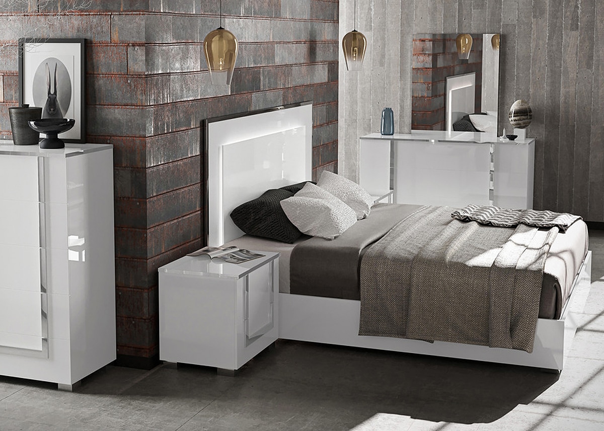 Francesca White 7 Pc. King bedroom