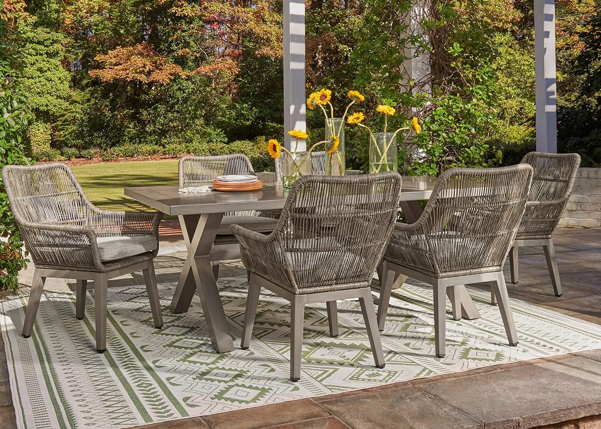 Chippewa 7 Pc. Outdoor Dining Set