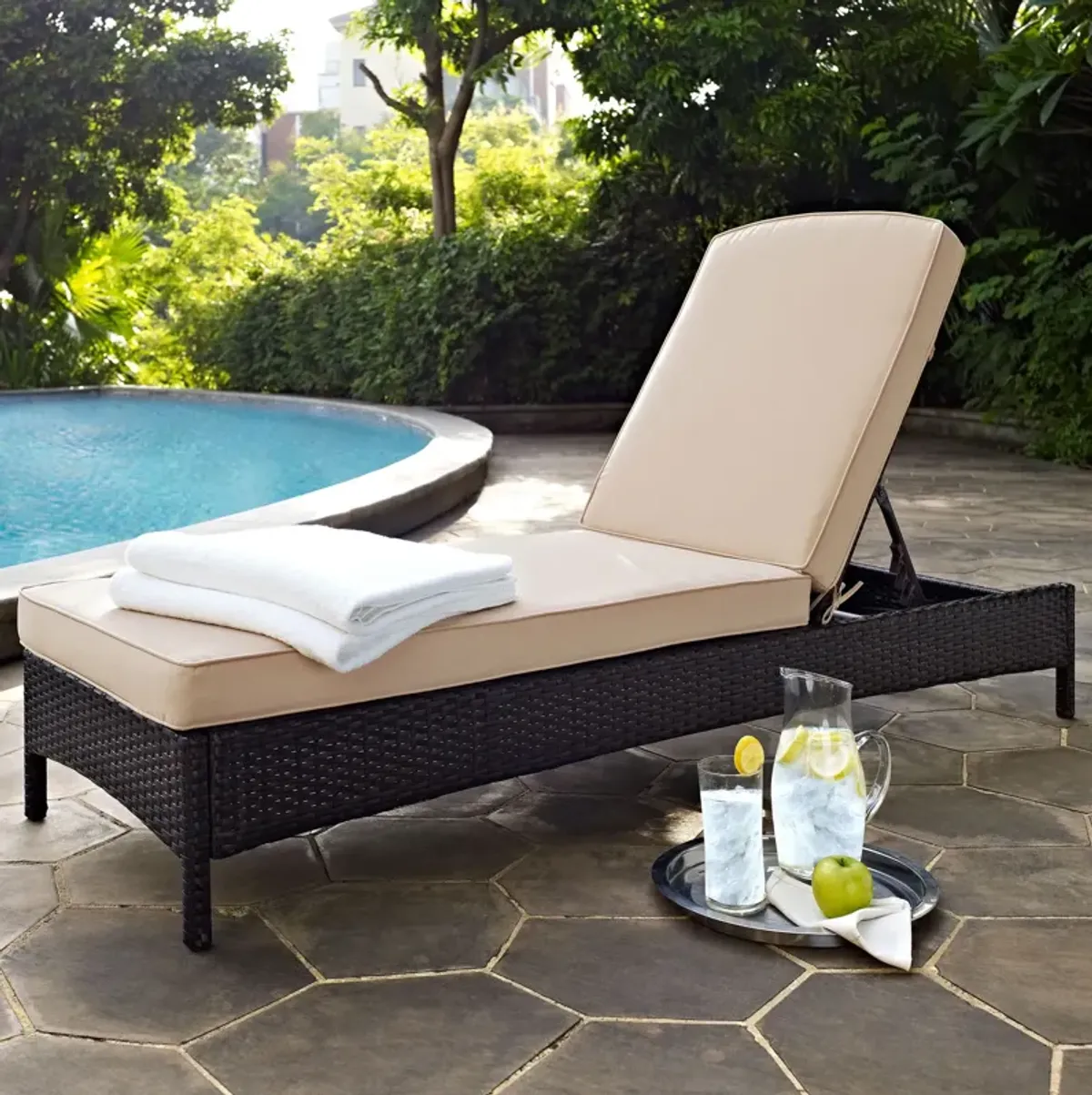 Aldo Outdoor Chaise Lounge - Sand