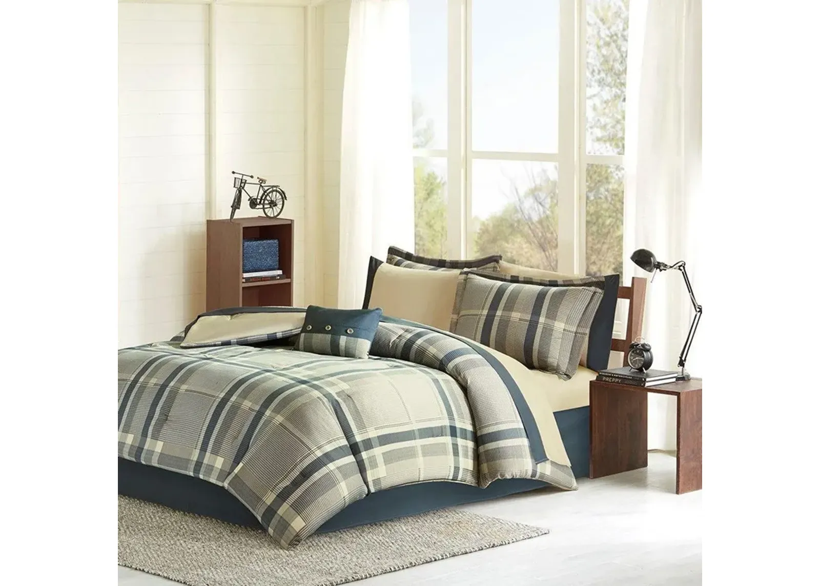 Robbie 9-Piece Queen Bedding Set - Navy Plaid